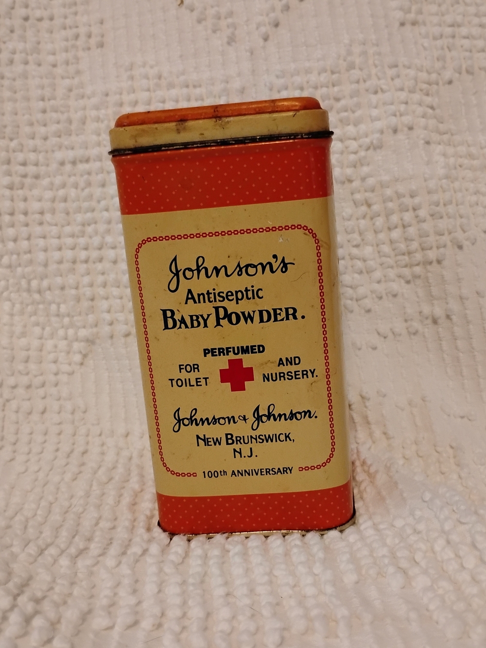 Johnson & Johnson Antiseptic Baby Powder Tin 100th Anniversary